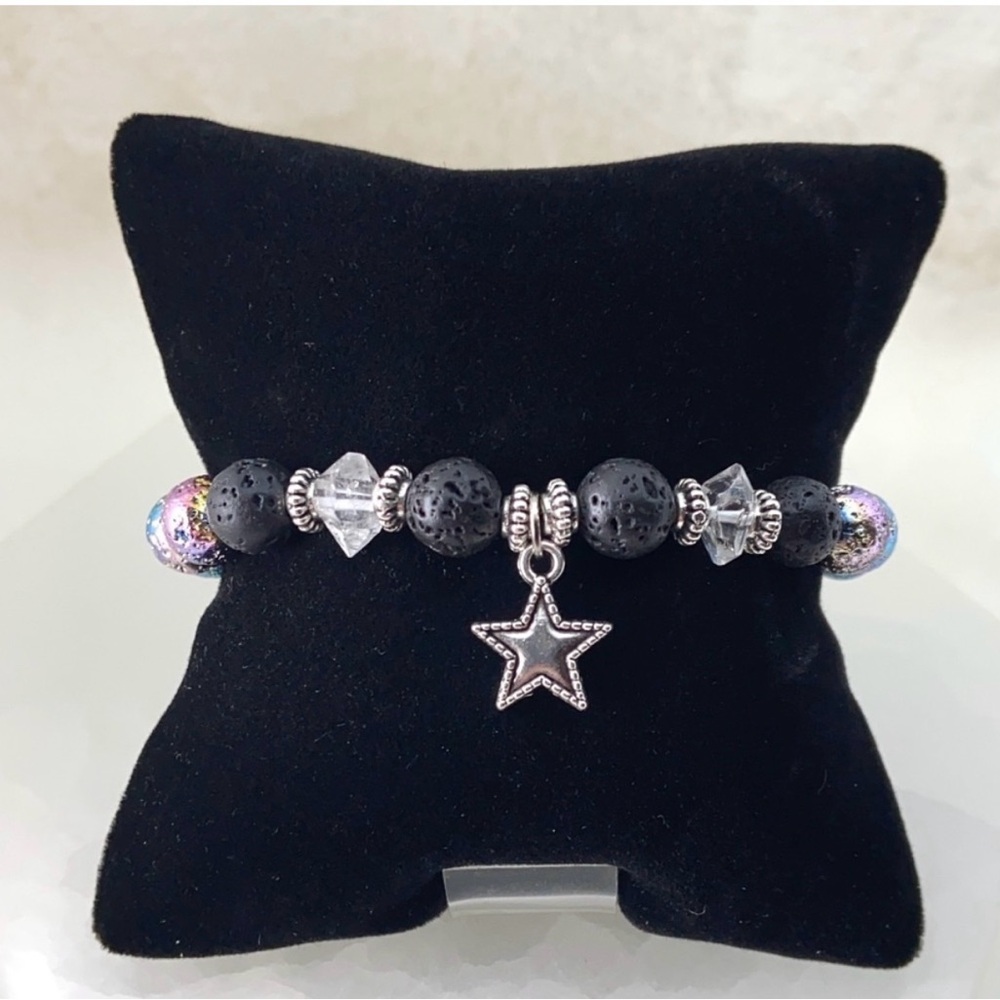 Herkimer diamonds electroplated lava star bracelet - Picture 6 of 6